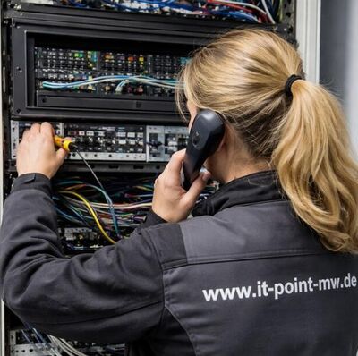 Wartung von VoIP-Telefonanlagen & virtuelle Telefonanlagen in MV (Bildquelle: https://chatgpt.com/)